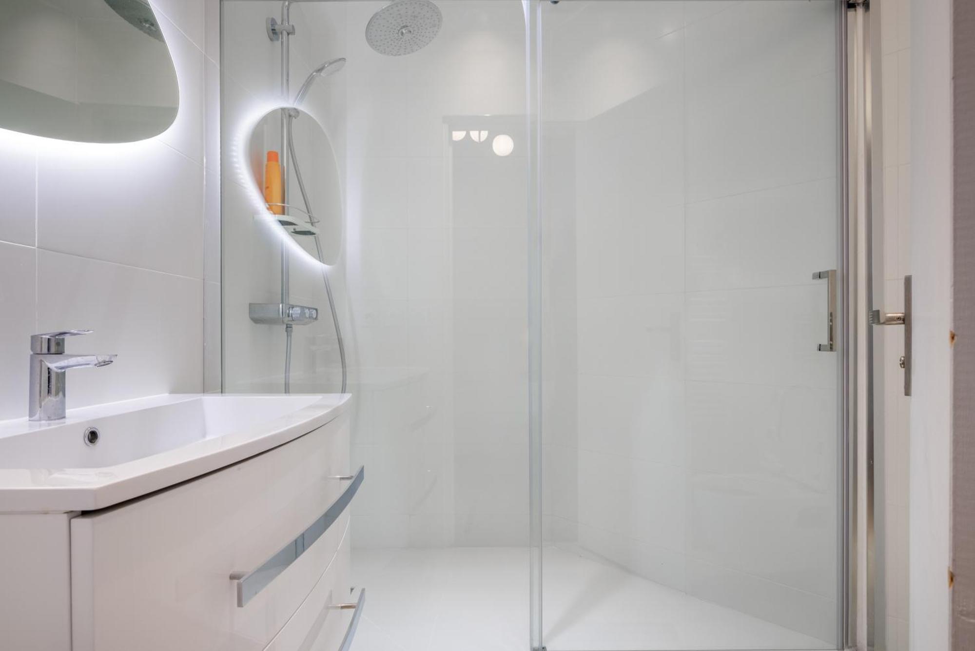 Chaleureux Appartement Pour 6Pers #4 Asnières المظهر الخارجي الصورة